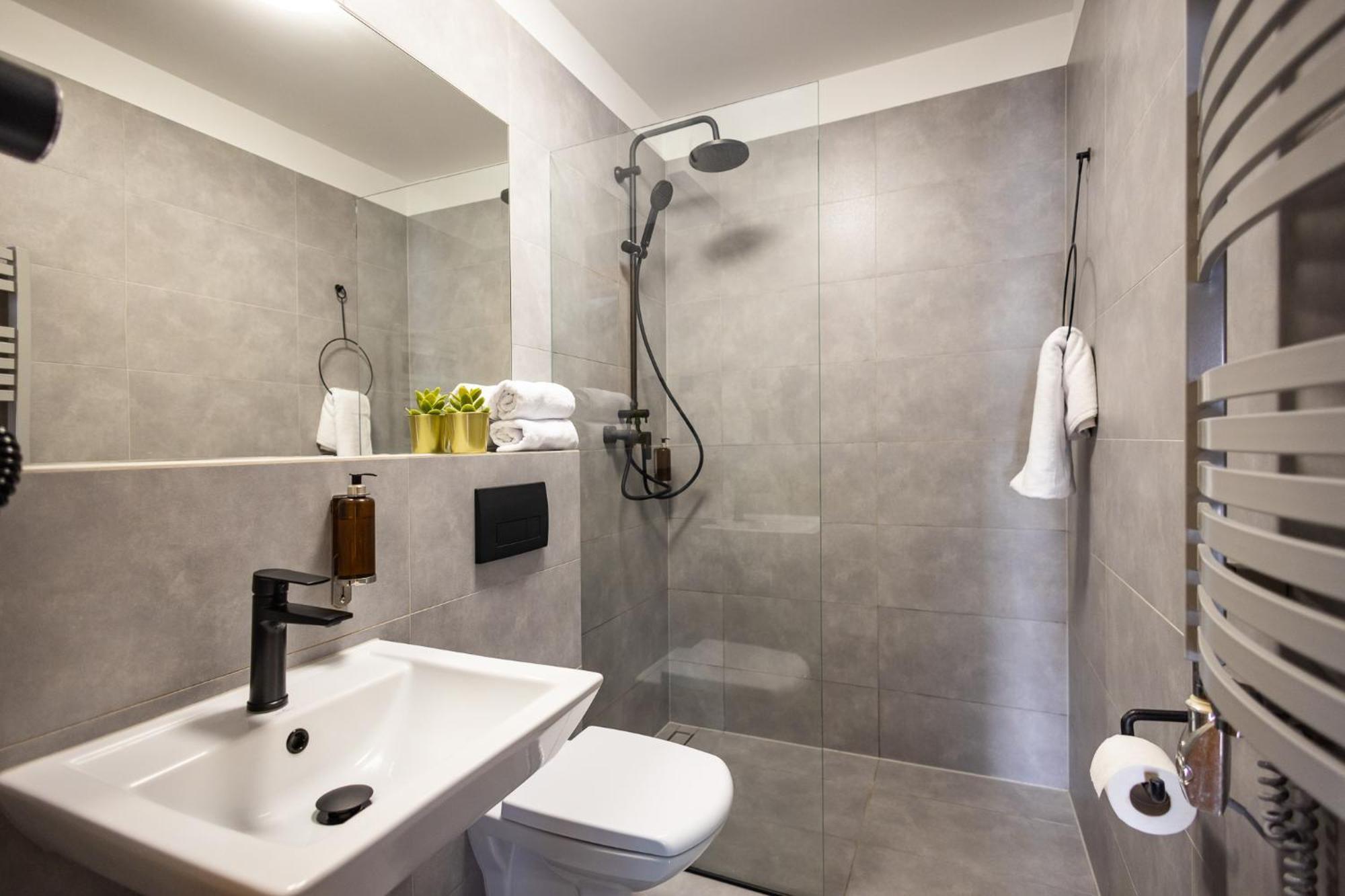 Апартаменти Rozana Loft - Old Town Краків Екстер'єр фото